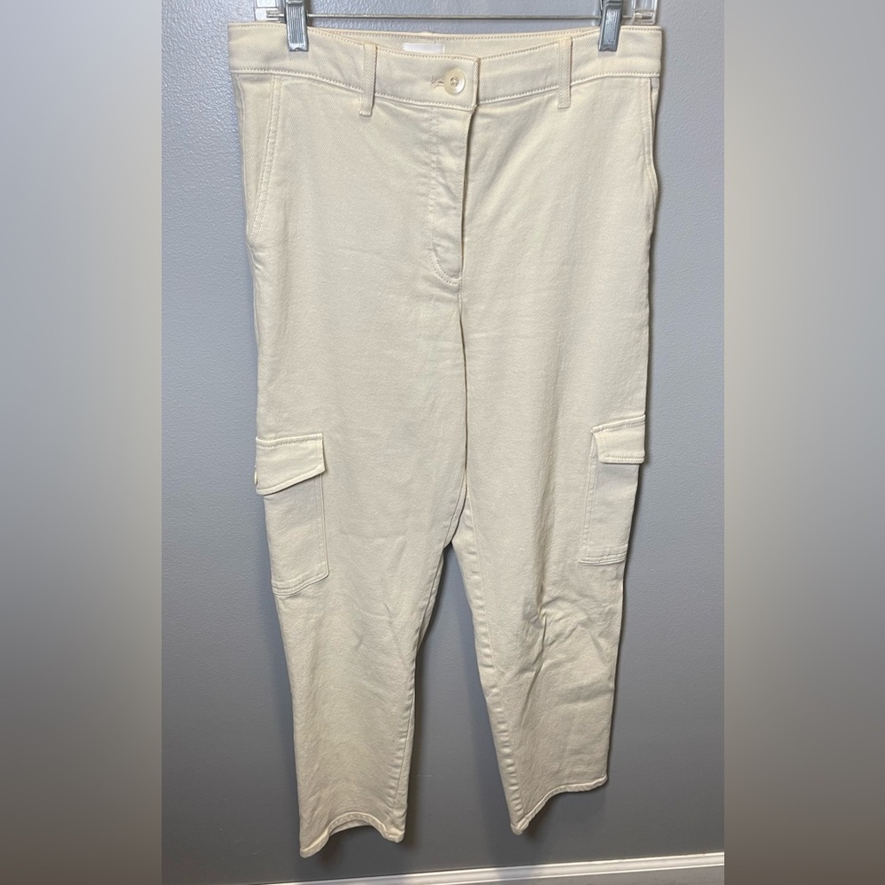 Aritzia Wilfred Women's Cream Modern Cargo‎ Pants Size 6